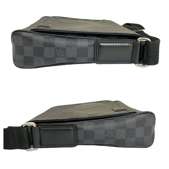 LOUIS VUITTONโDamier Graphite District PM Shoulder Crossbody Bag ๐ผ - Picture 13 of 17
